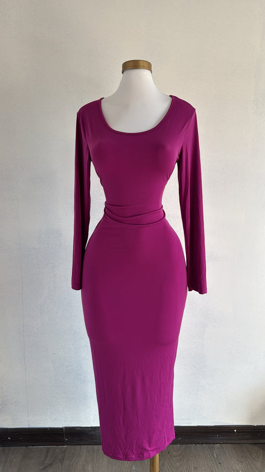 Vestido morado básico